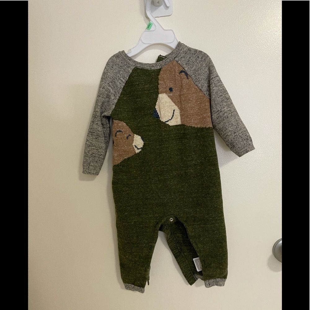 Baby Gap Cute Jumpsuit 6-12M
